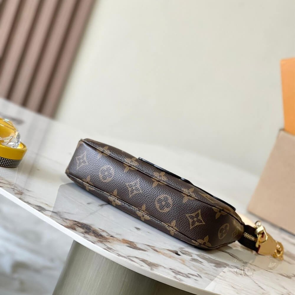 LV x TM Pochette Accessoires - Image 5