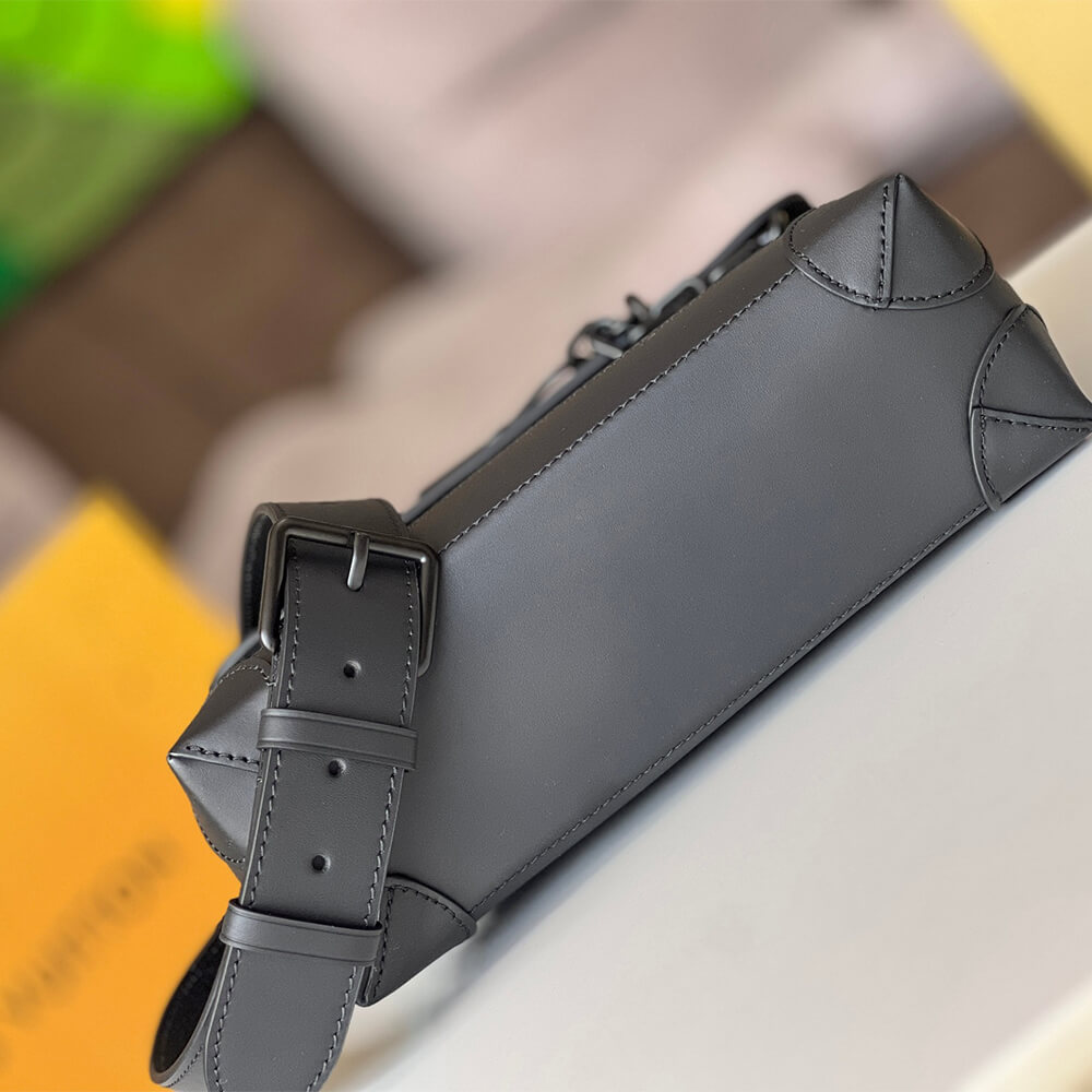 LV Steamer PM - Image 5