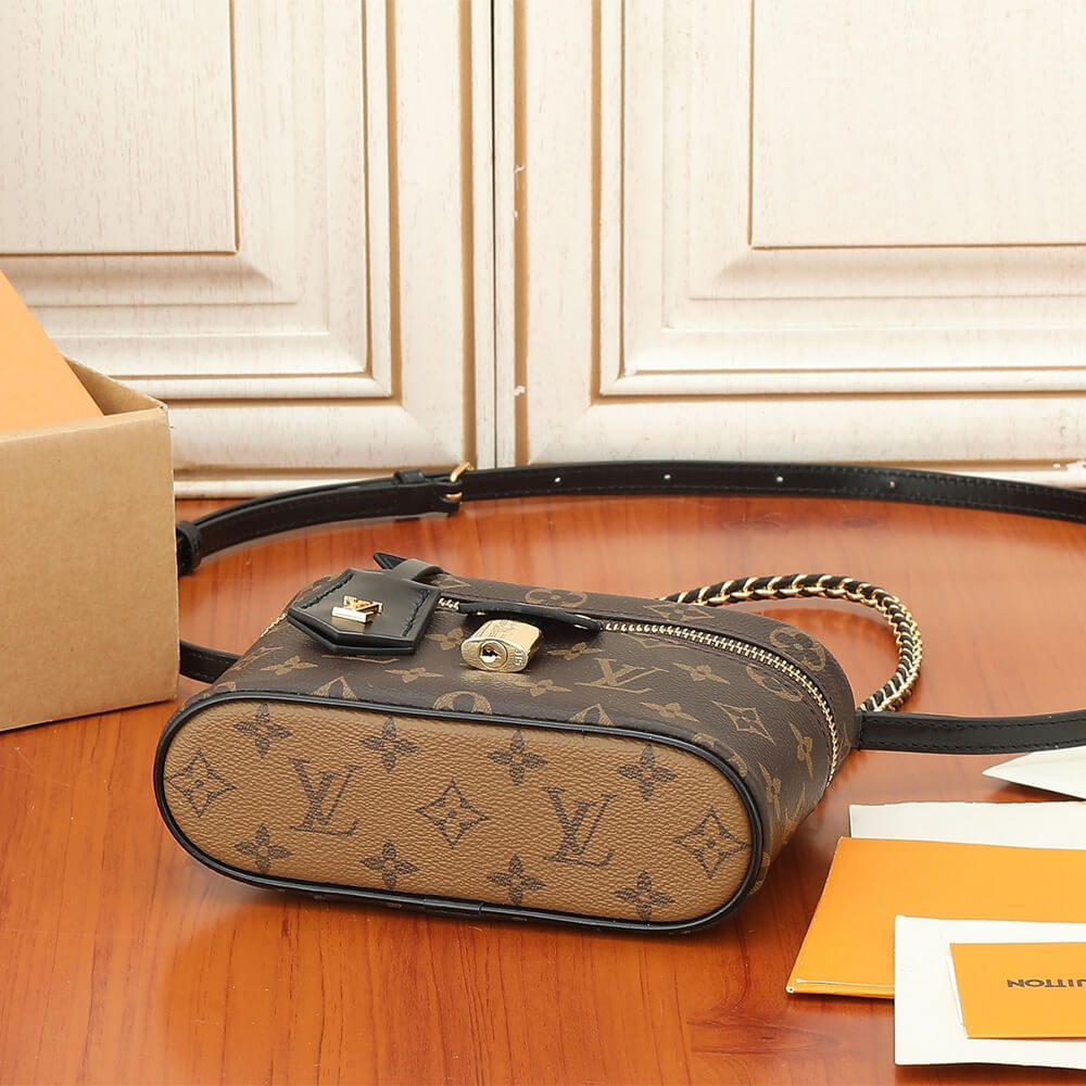 LV Vanity Chain Pouch - Image 5