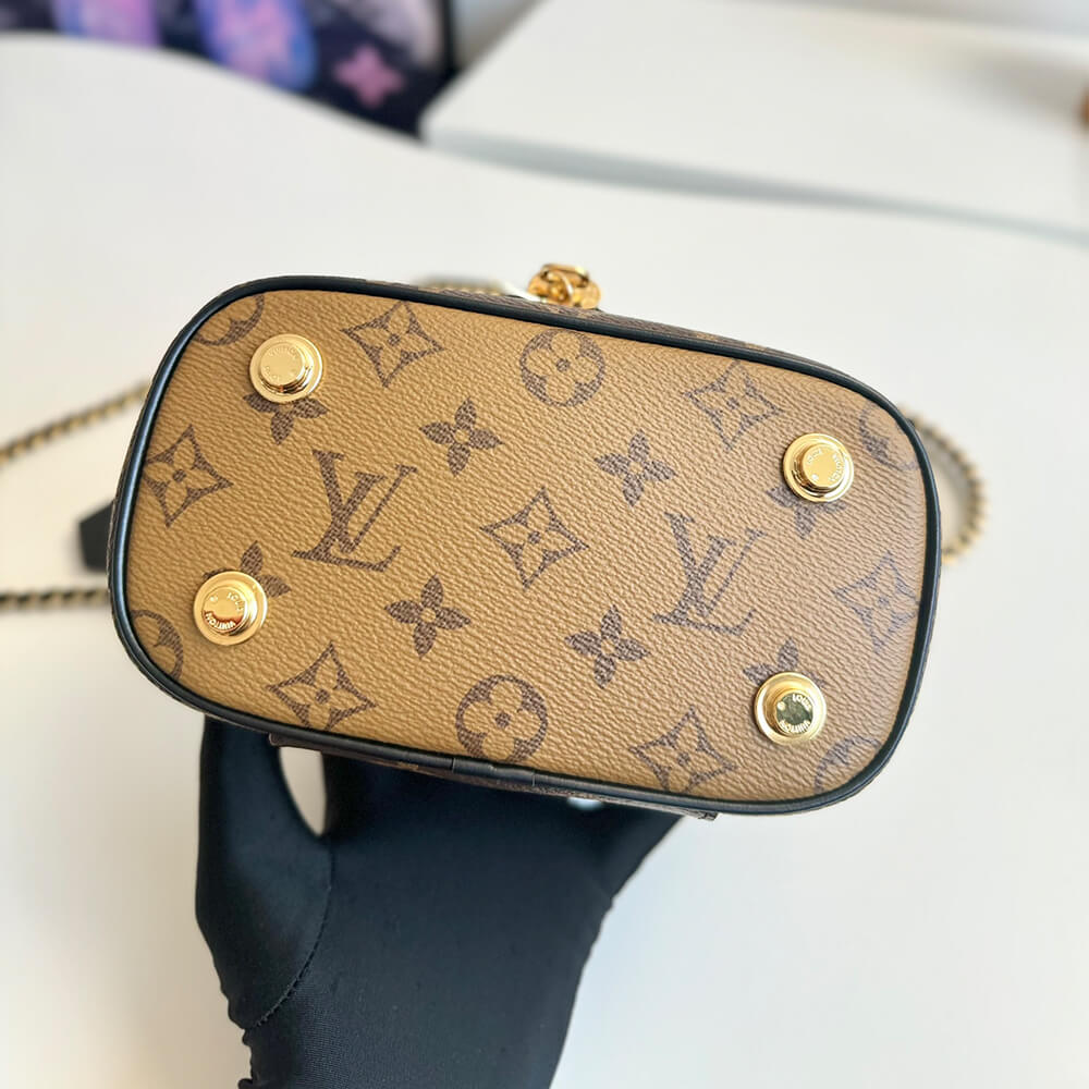 Monogram LV Vanity PM - Image 5