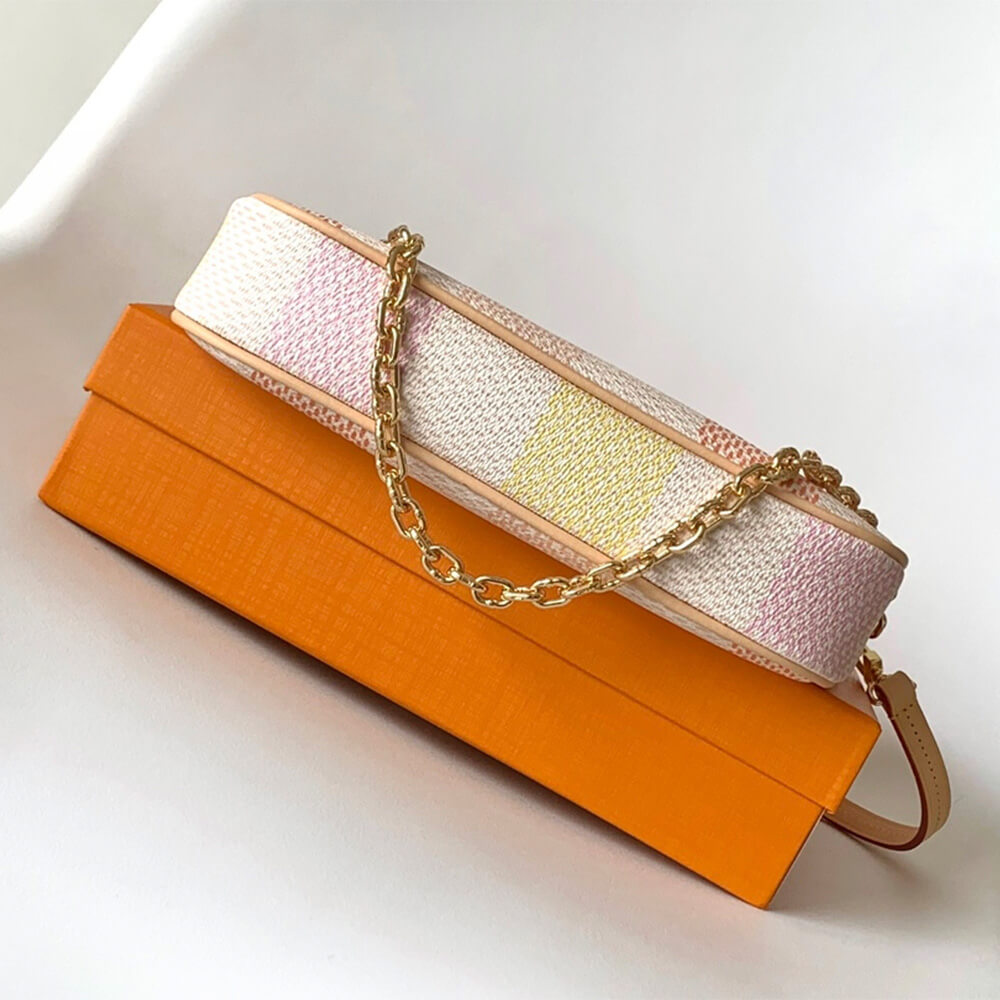 Peach Pink LV Pochette Accessoires - Image 5