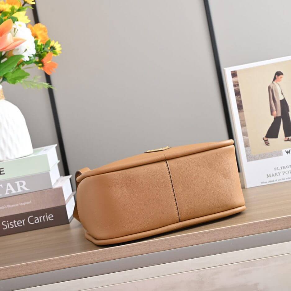 Caramel Prada Darling leather Handbag - Image 5