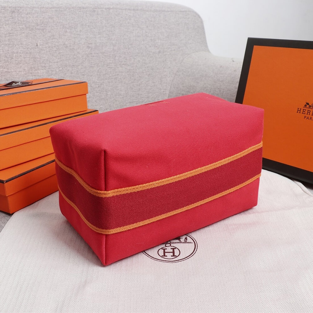 Red Hermes toiletery bag - Image 5