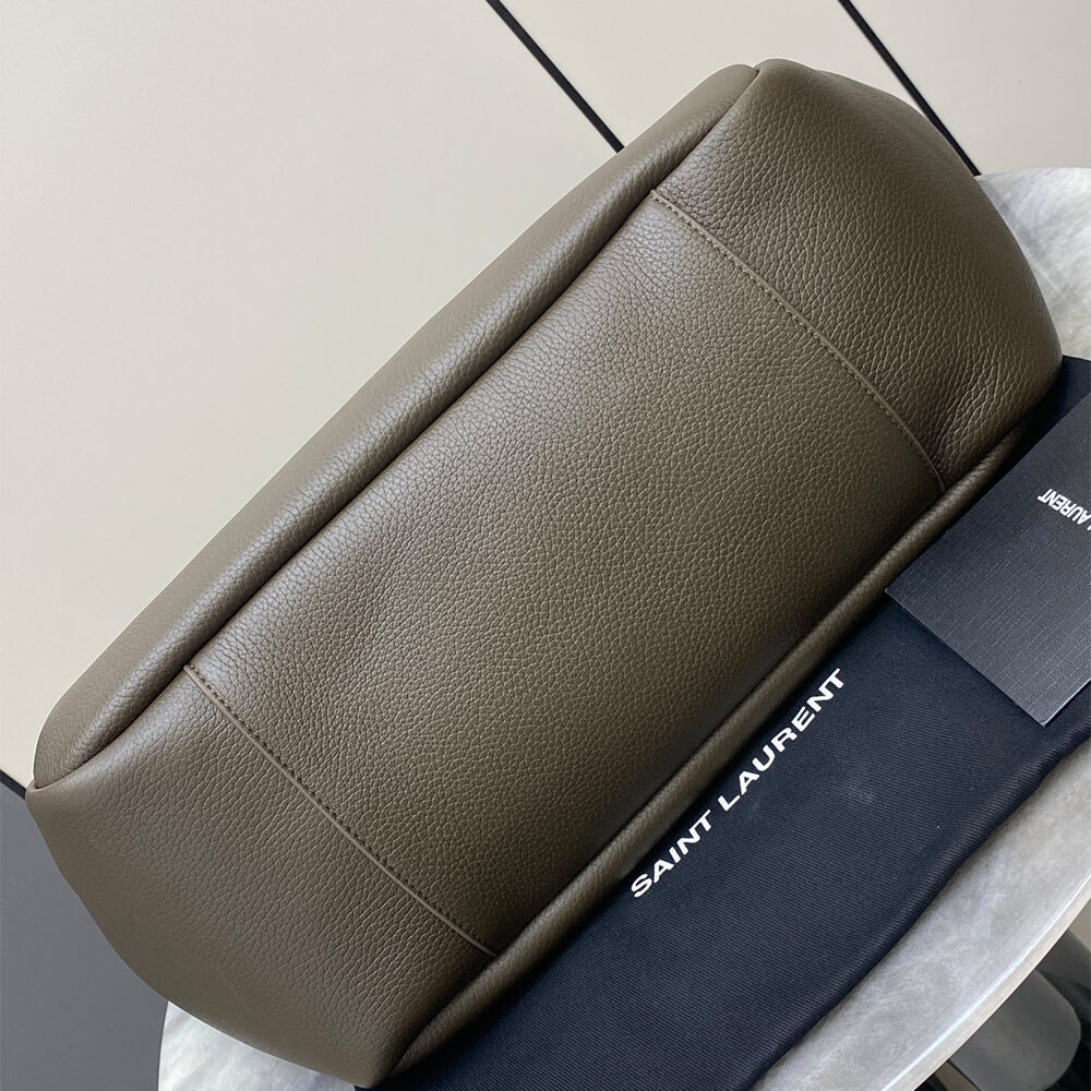 MUSK YSL LE 5 A 7 BEA IN GRAINED LEATHER - Image 5