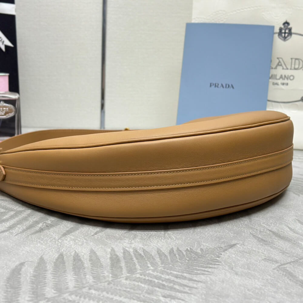 Prada Large leather shoulder bag - Image 5