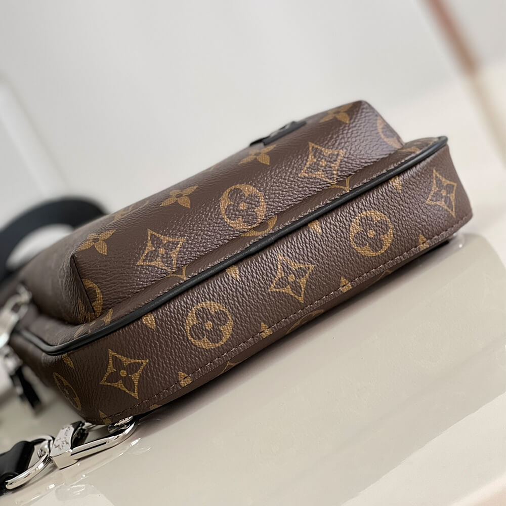 LV Avenue Slingbag NM - Image 5