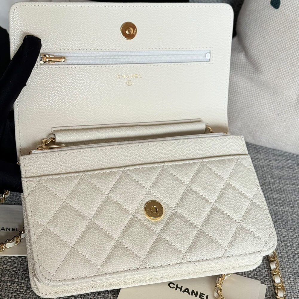 White Chanel classic chain wallet - Image 5