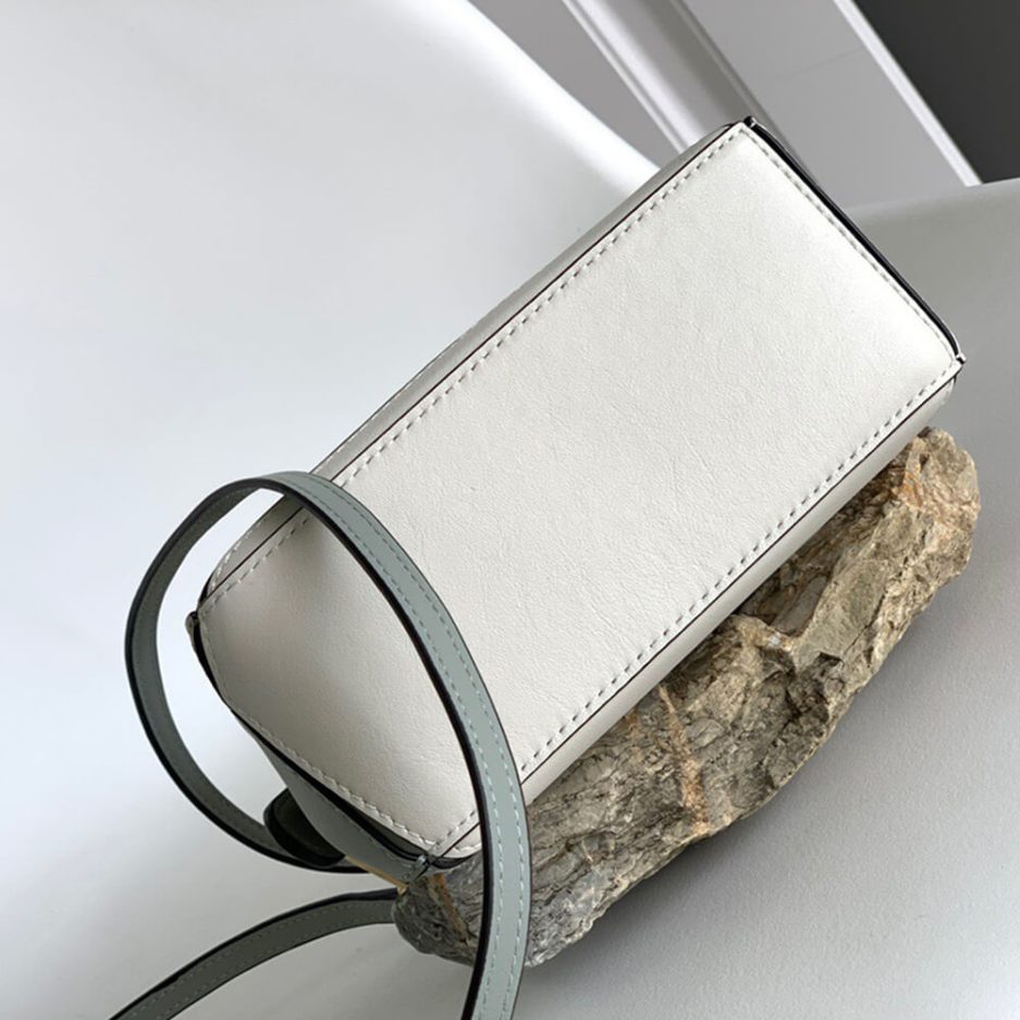Marble Green LOEWE Mini Puzzle bag in classic calfskin - Image 5