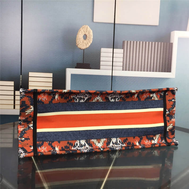 DIOR BOOK TOTE light bag - Image 5