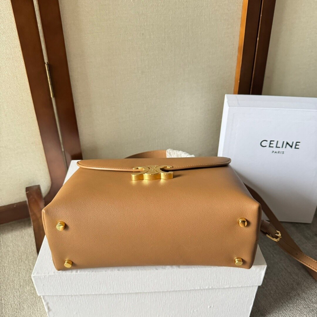 CELINE Medium size NINO bag in soft cow leather - Image 5
