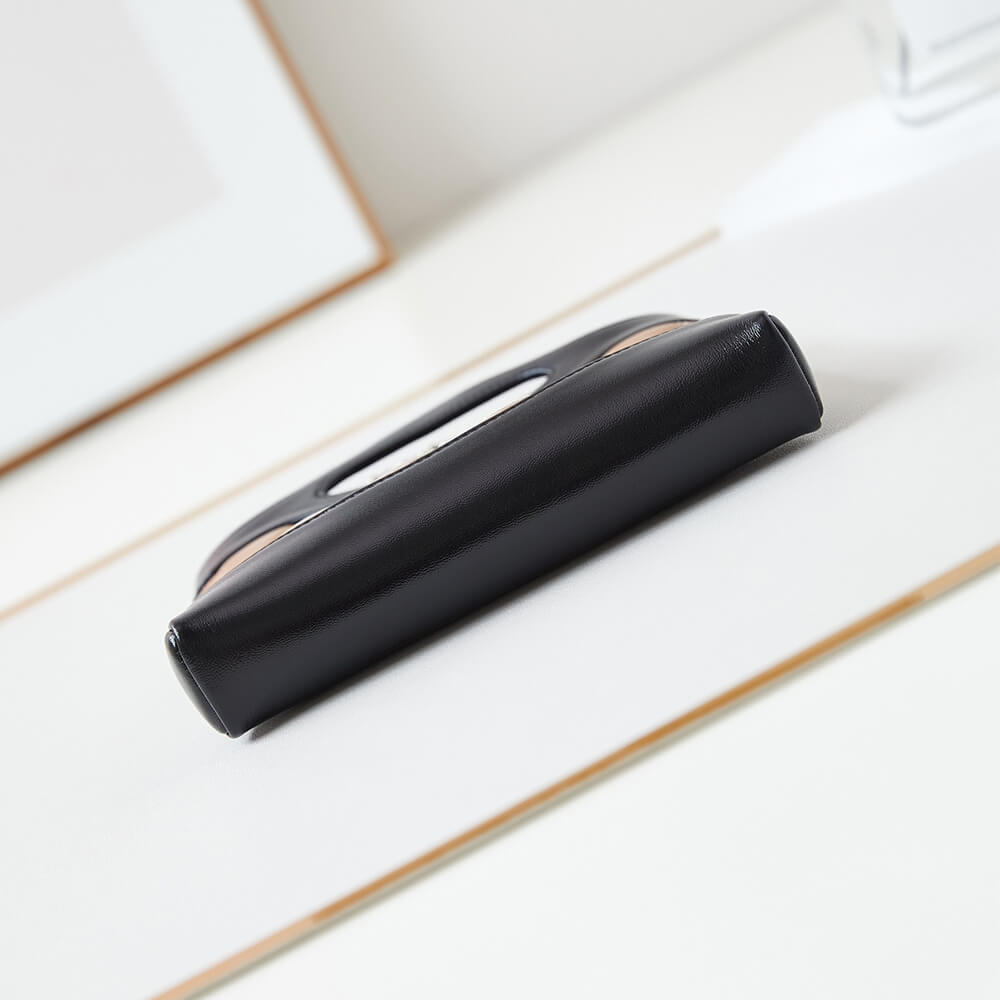 CHANEL 31 nano Bag - Image 5