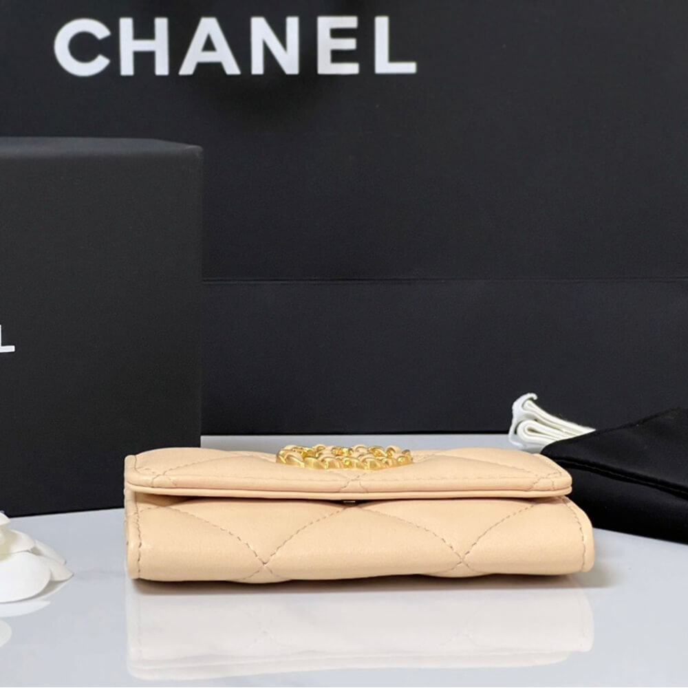 Chanel 19 flap card holder - Image 5