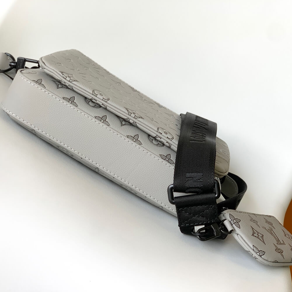 LV rio Messenger Bag - Image 5