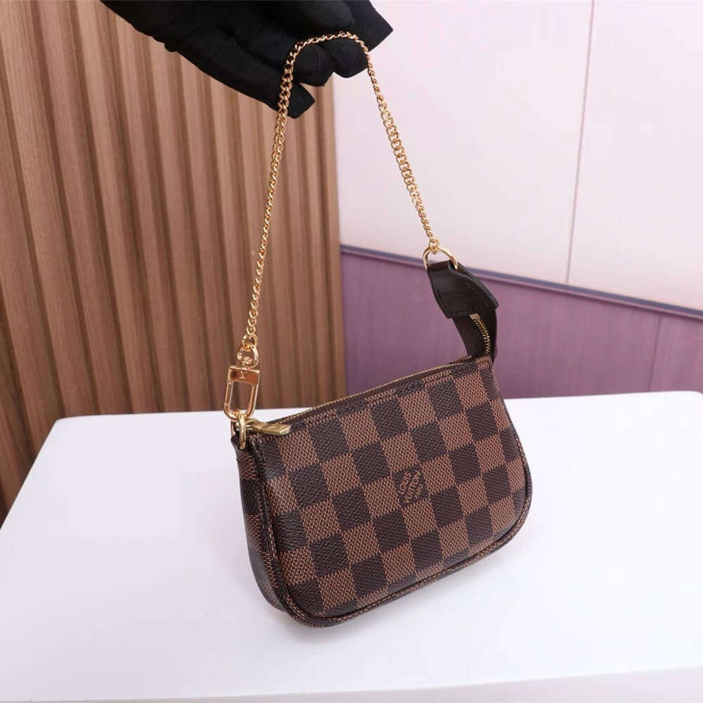 Damier LV Mini Pochette Accessoires - Image 5