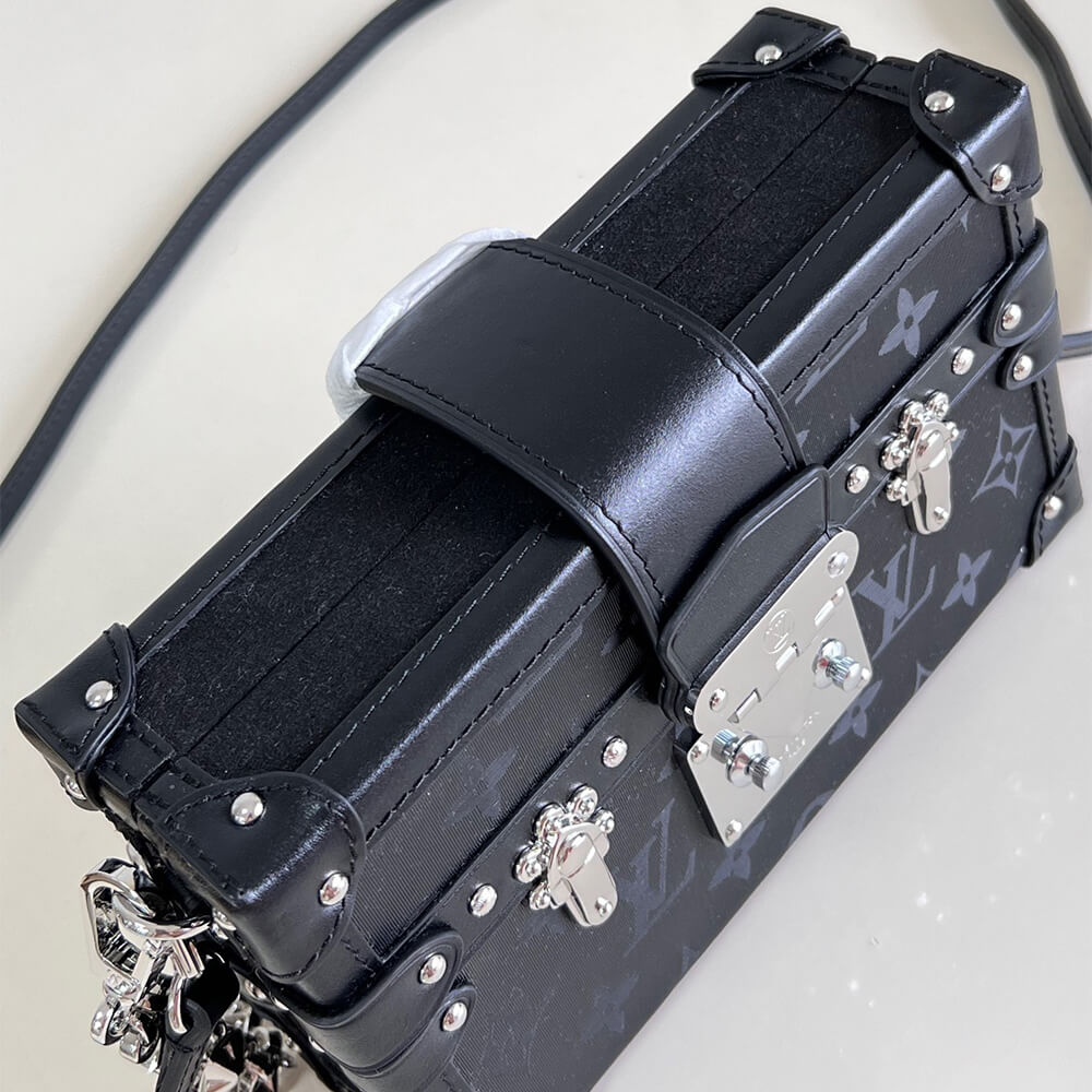 LV Petite Malle - Image 5