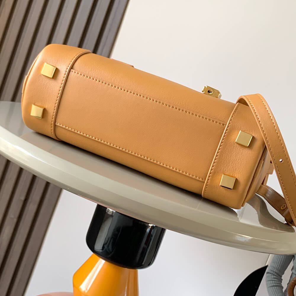 Gold Metal LOEWE Amazona 23 Cropped bag in nappa calfskin (Best
GRADE) - Image 5