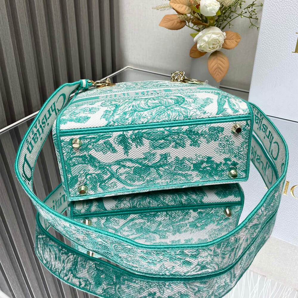 Dior Medium Lady D-Lite Bag - Image 5