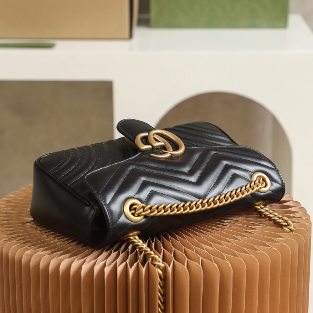 GG Marmont small matelasse shoulder bag - Image 5