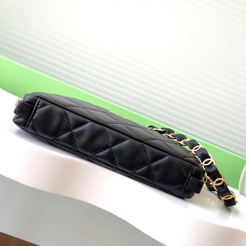 CHANEL Hippie Bag - Image 5