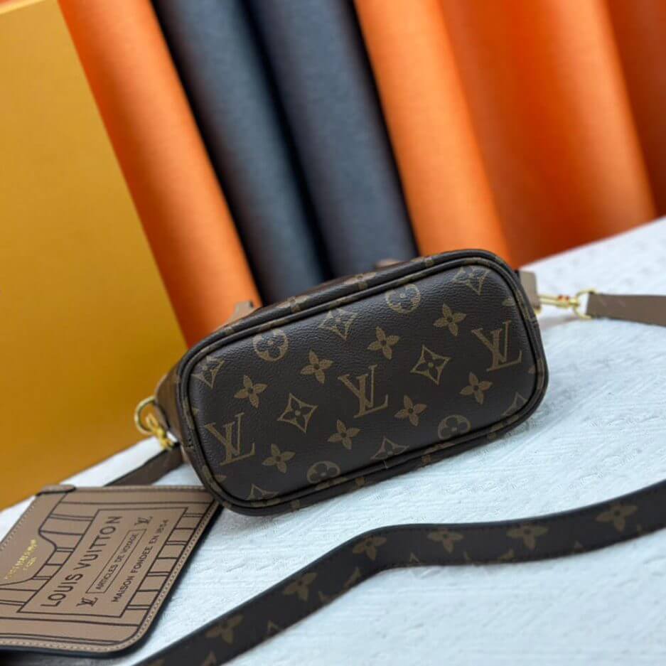 Dark LV Neverfull Bandouliere Inside Out BB - Image 5