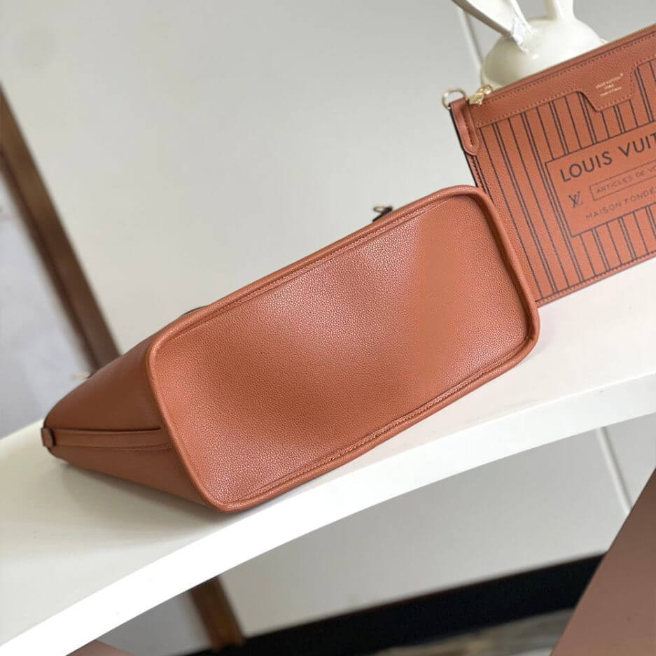 Tan LV Neverfull Inside Out MM - Image 5