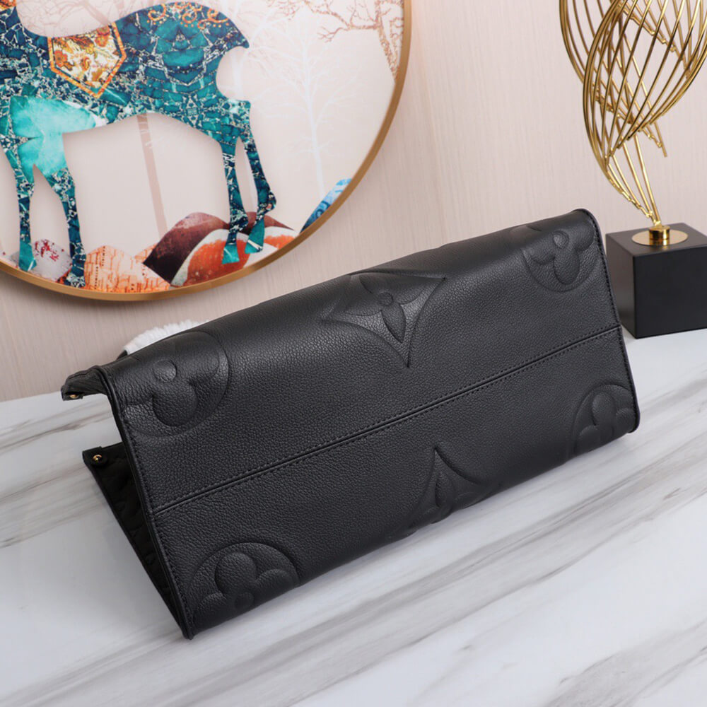Embossed Grain LV ONTHEGO MM - Image 5