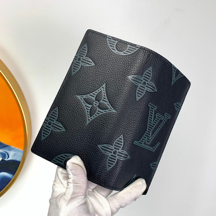 Taurillon LV Brazza Wallet - Image 5