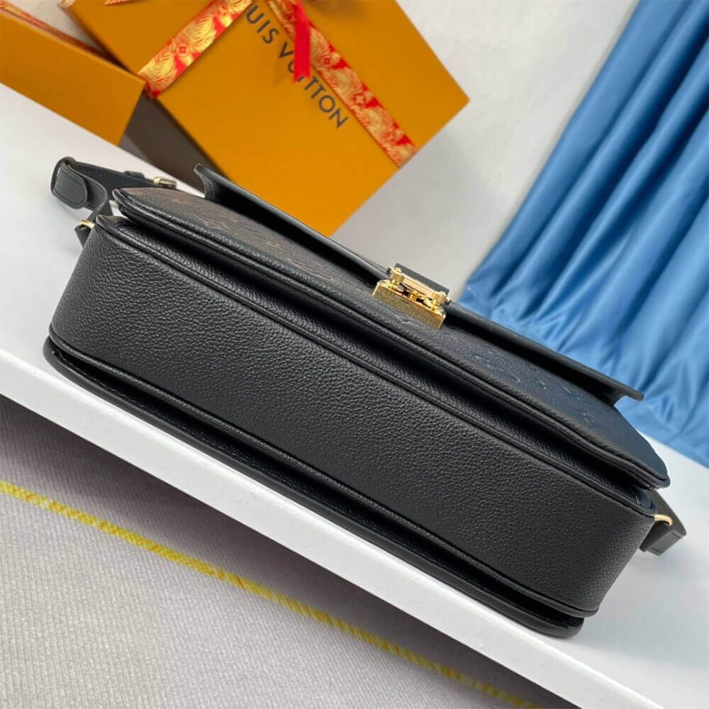 Black LV Pochette Metis - Image 5