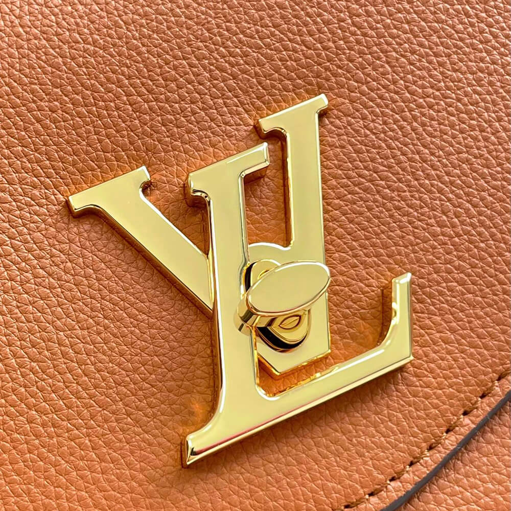 LV Oxford - Image 6