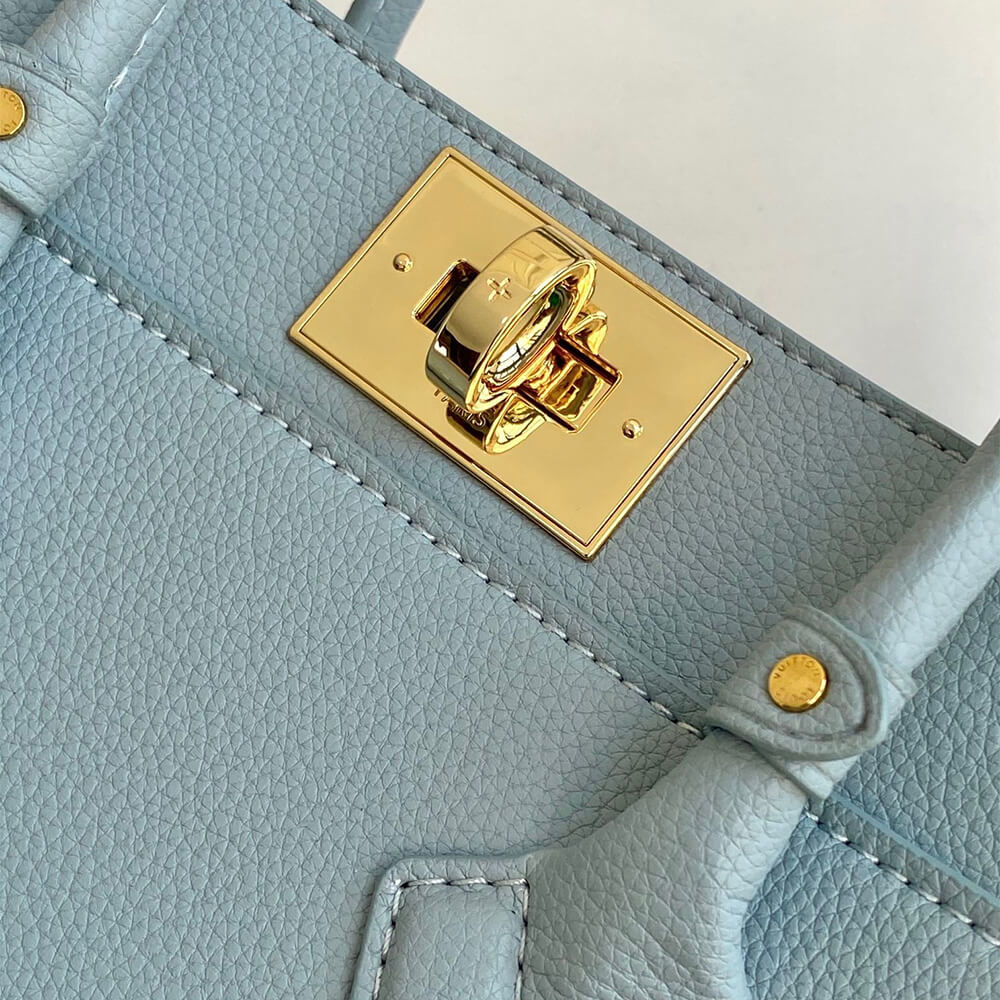 LV On My Side PM - Image 6