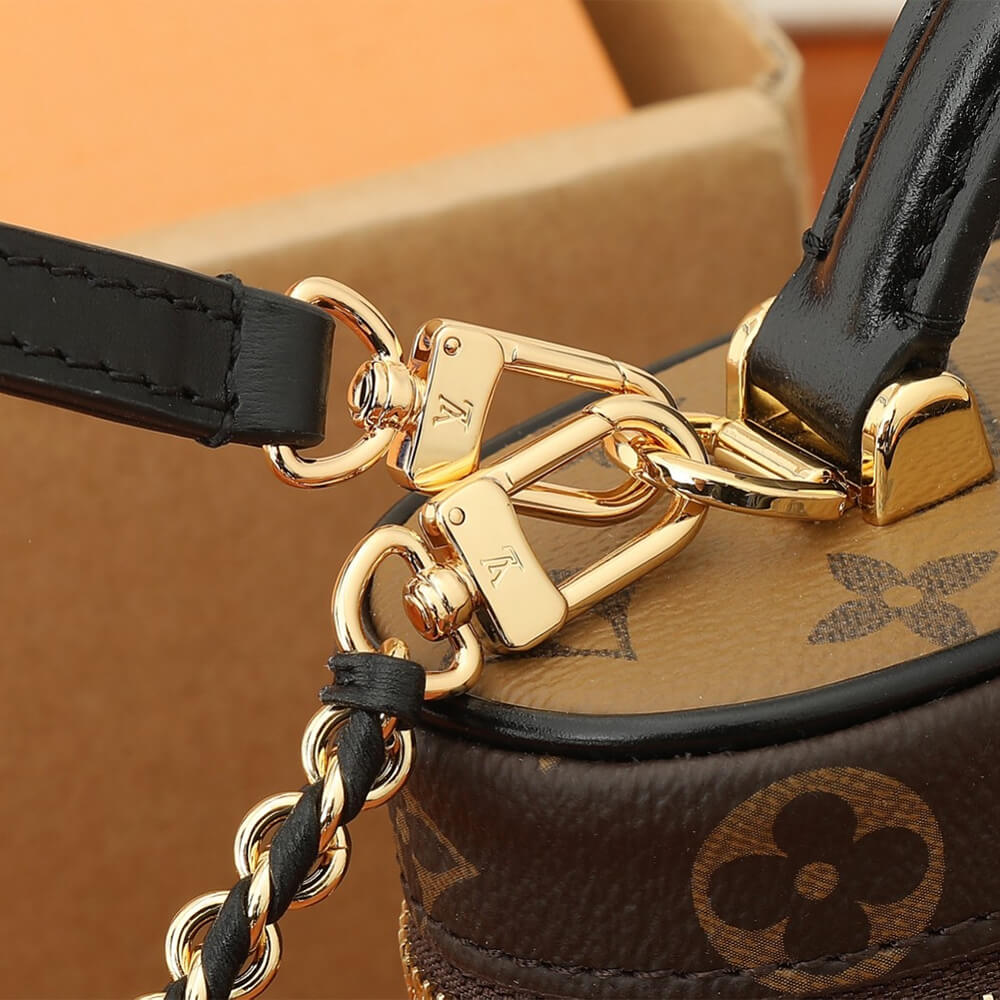 LV Vanity Chain Pouch - Image 6