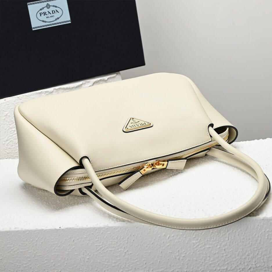 White Prada Medium leather handbag - Image 6