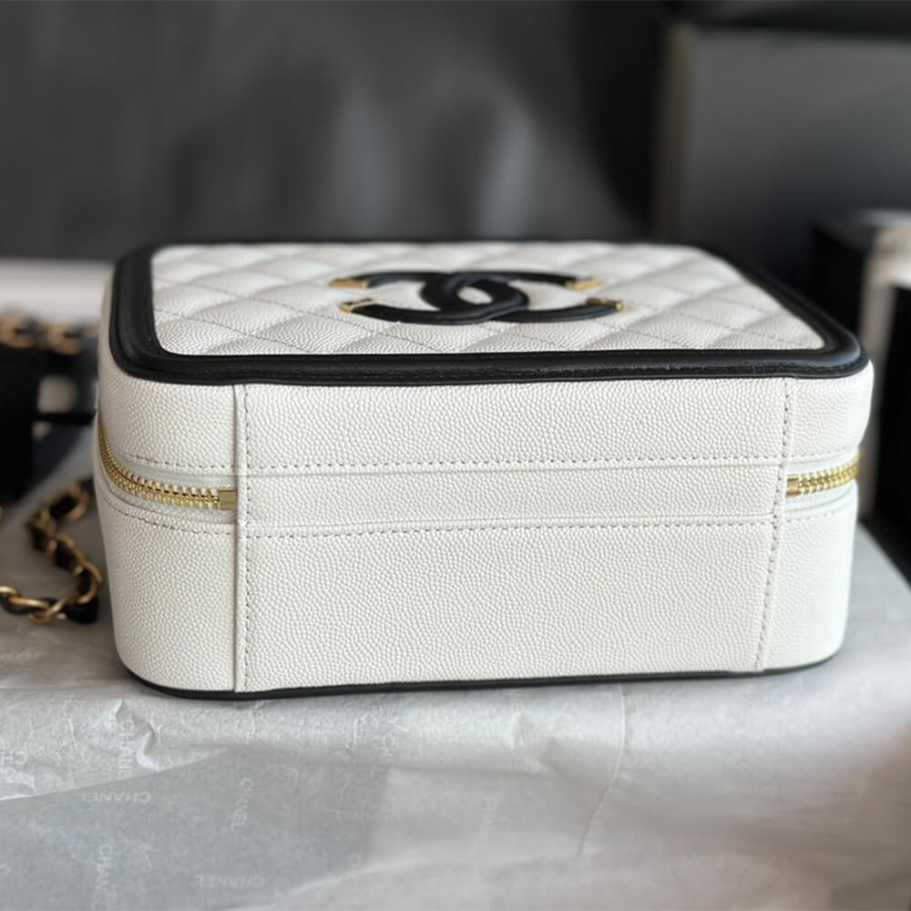 Chanel Medium Filigree Makeup Case - Image 6