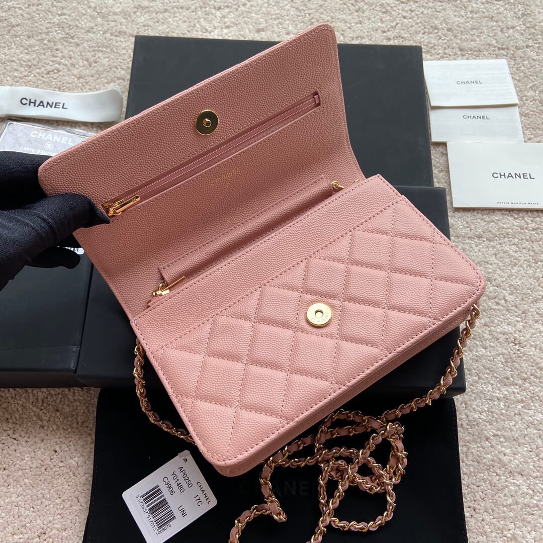 Pink Chanel classic chain wallet (Best
 grade) - Image 6
