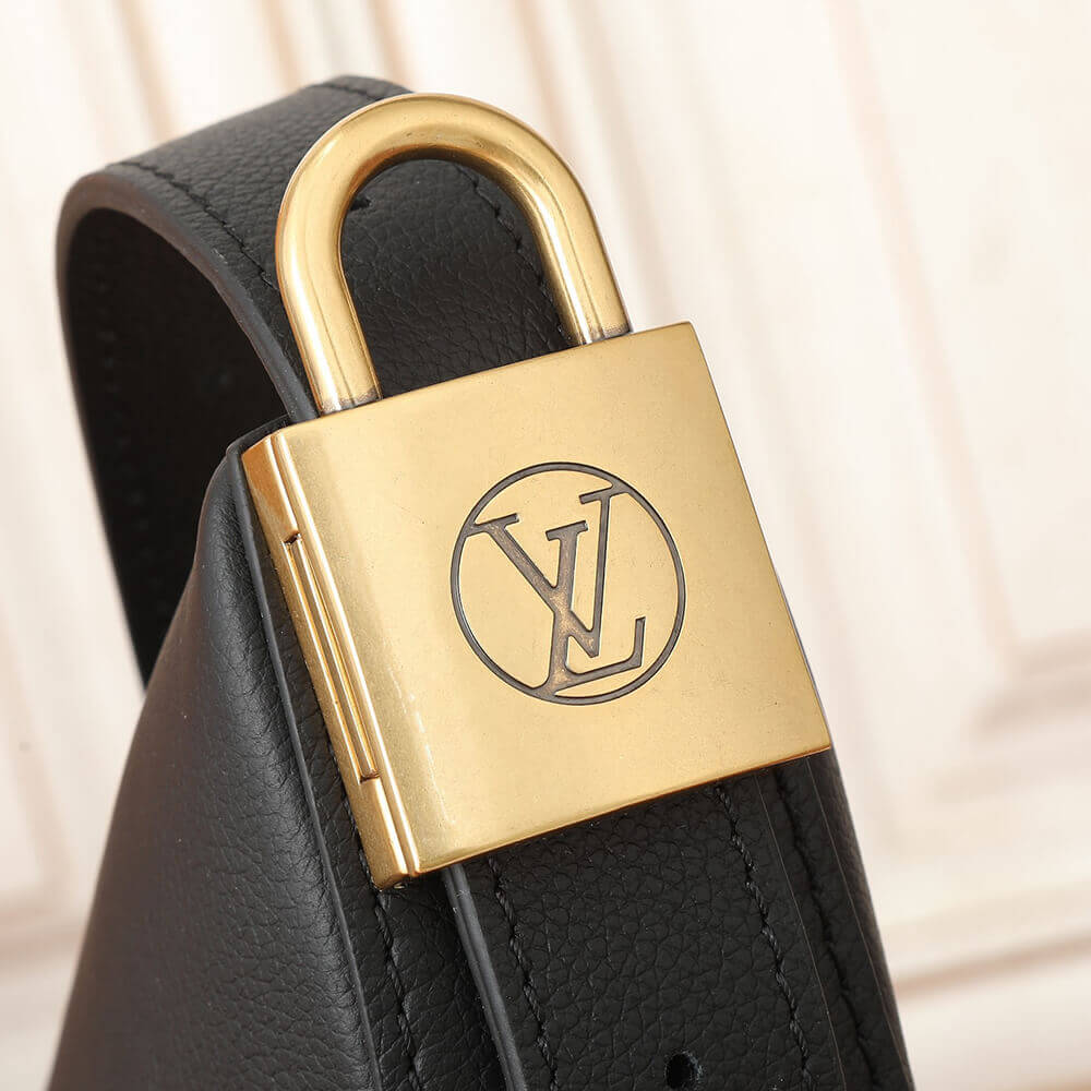 LV Low Key Bumbag - Image 6