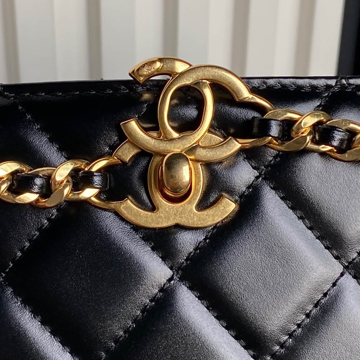 Chanel Small Shopping Bag - Image 6