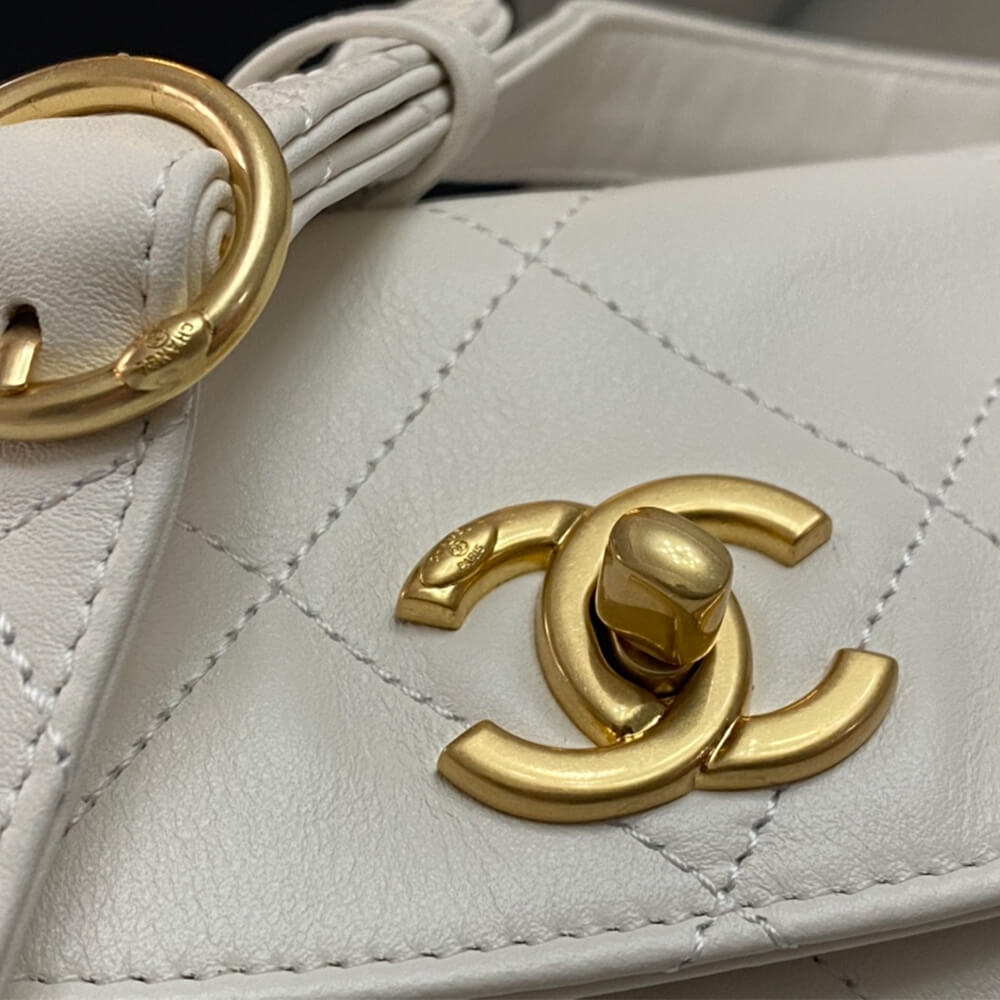 Chanel 24P hobo - Image 6