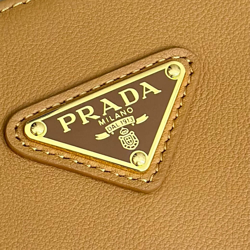 Prada Large leather shoulder bag - Image 6