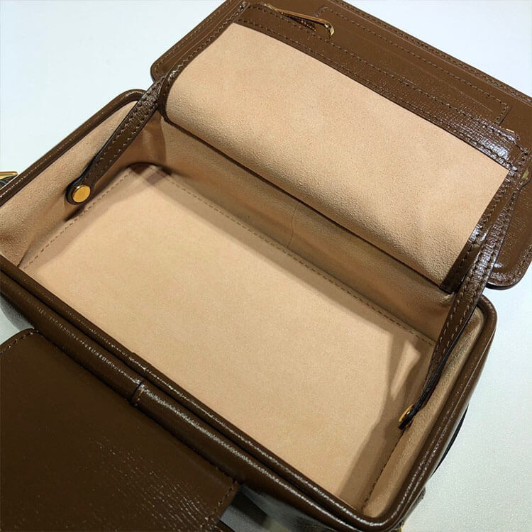 Gucci GG Mini Bag With Clasp Closure - Image 6