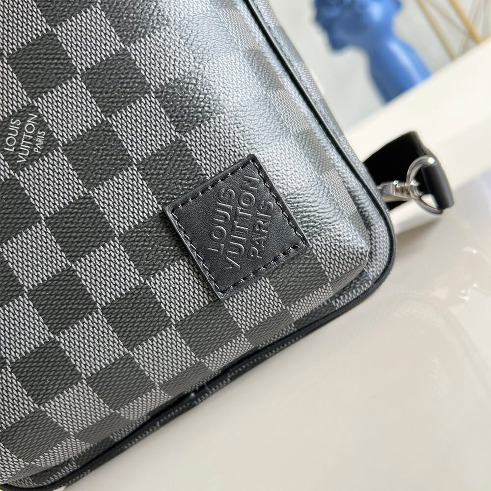 LV Avenue Slingbag NM - Image 6