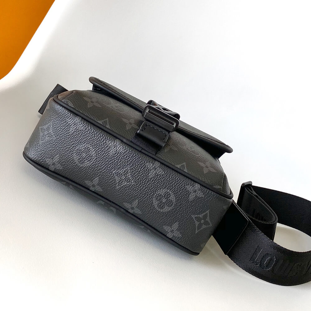 LV Getaway Messenger Bag - Image 6