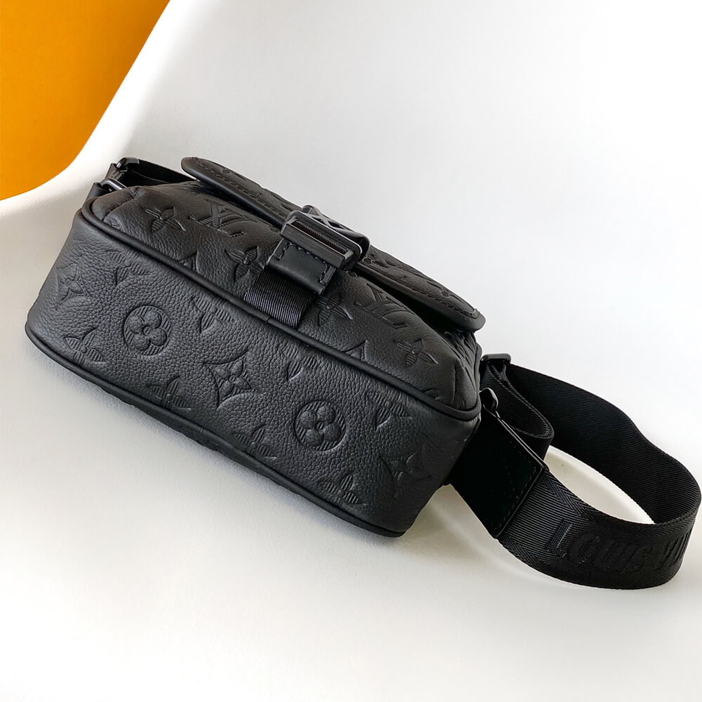 LV Getaway Messenger Bag - Image 6