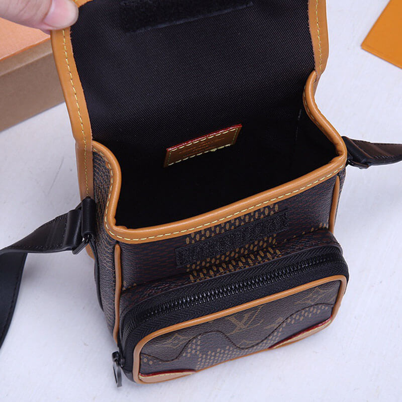 Nano Amazone Messenger Bag - Image 6