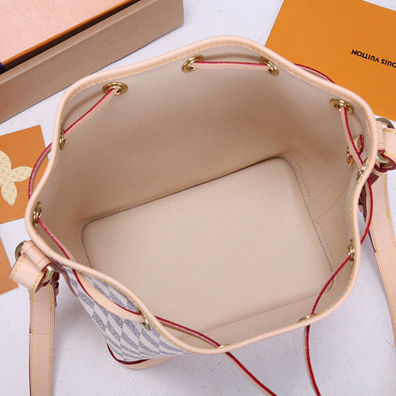 LV Noe Bucket Bag - Image 6