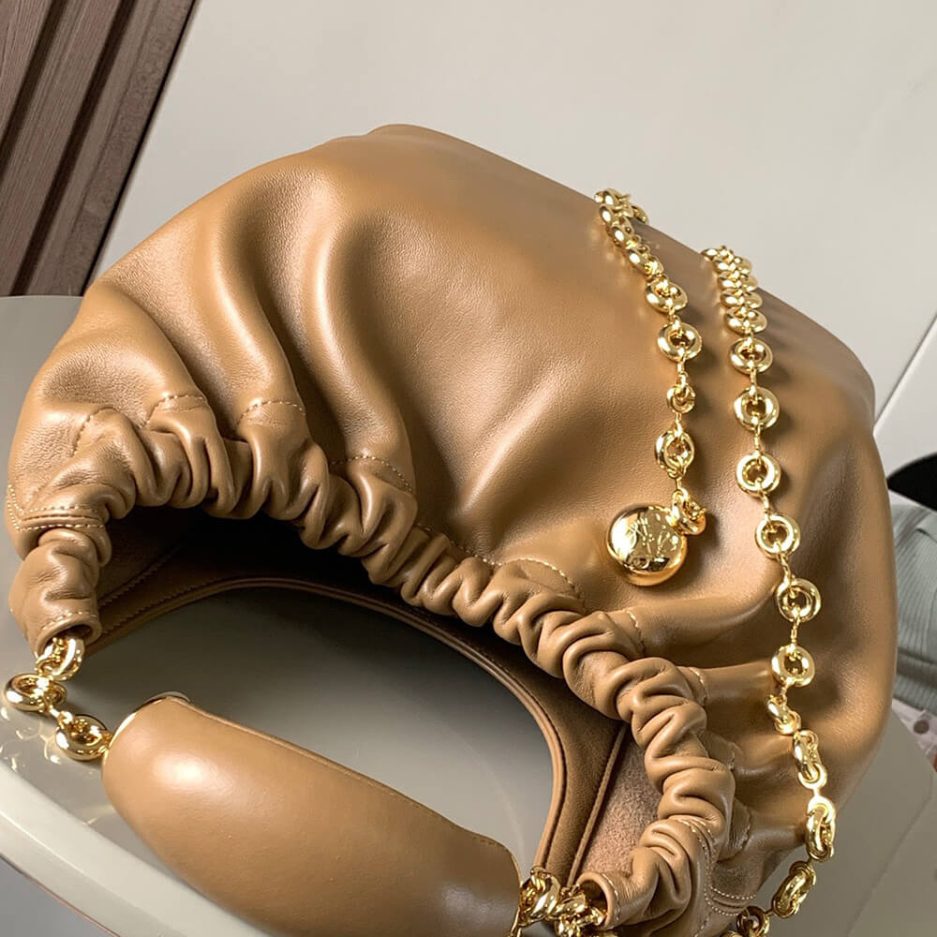 Oak Loewe Small Squeeze bag in nappa lambskin - Image 6