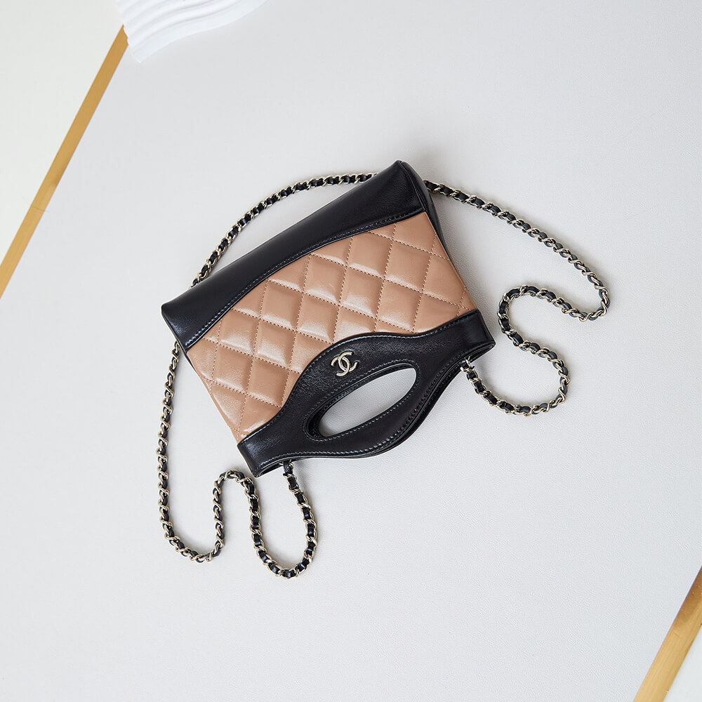 CHANEL 31 nano Bag - Image 6