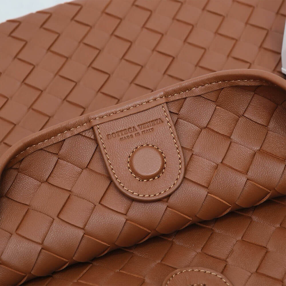 Cognac Bottega Veneta Medium Sardine Handbag - Image 6