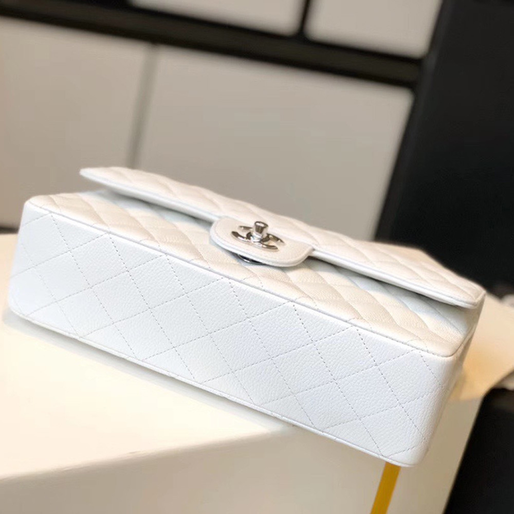 CHANEL Classic Flap Handbag - Image 6