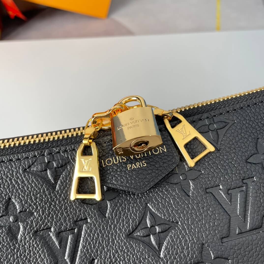 LV Sac Sport - Image 6