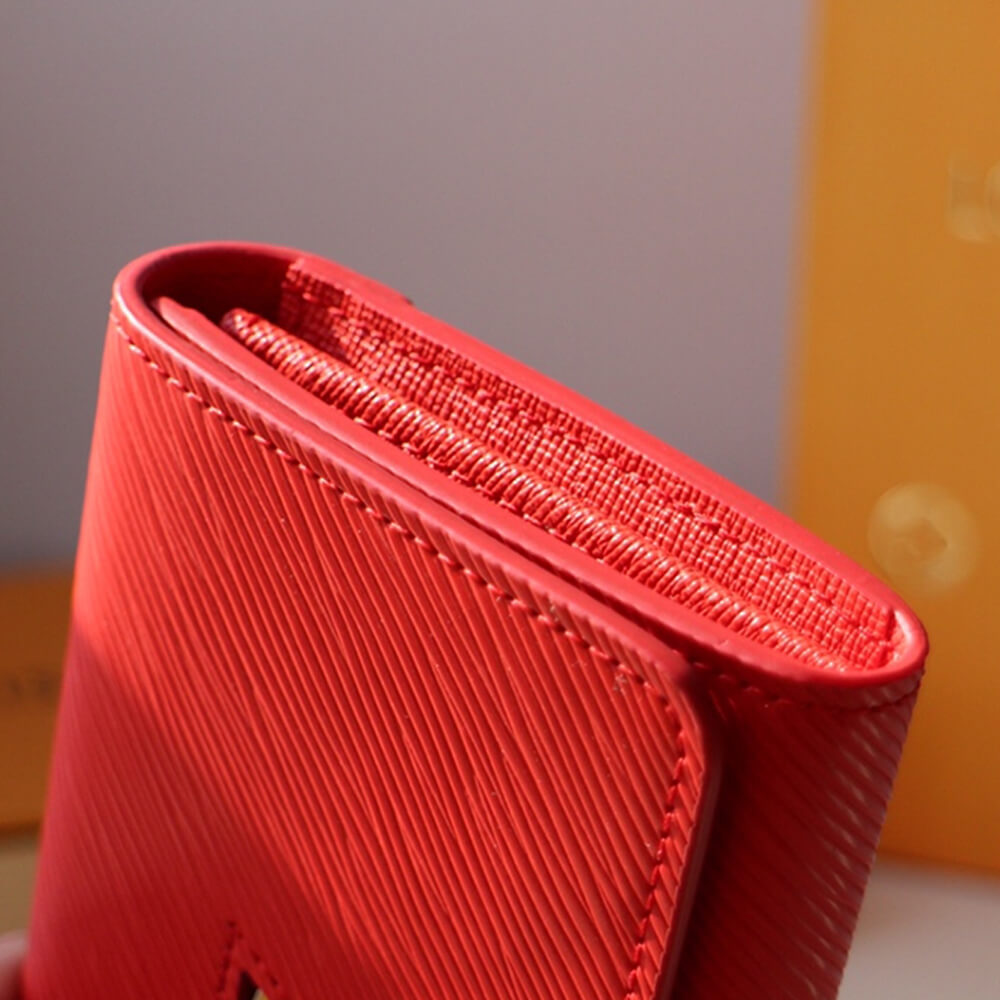 Louis Vuitton TWIST WALLET - Image 6